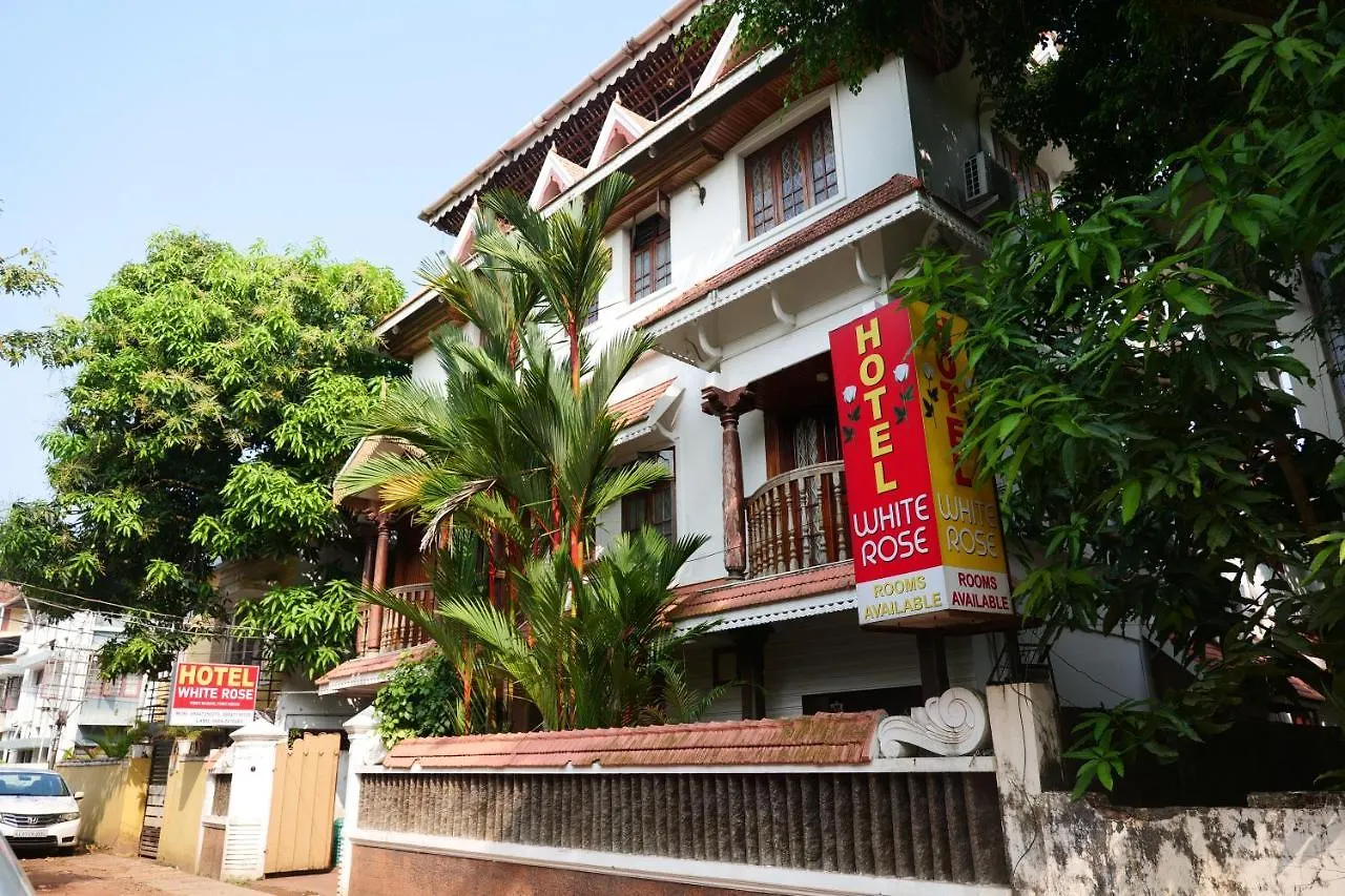 白玫瑰酒店 Kochi 3*,  印度